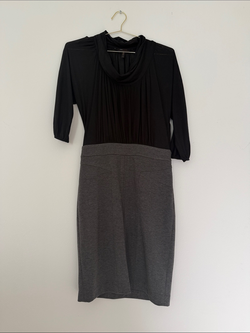 BCBGMaxAzria Black and Gray Draped Cowl Neck Midi Dress size 6